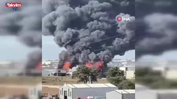 Kocaeli'de kimya fabrikası alev alev: Gökyüzünü kara dumanlar kapladı!