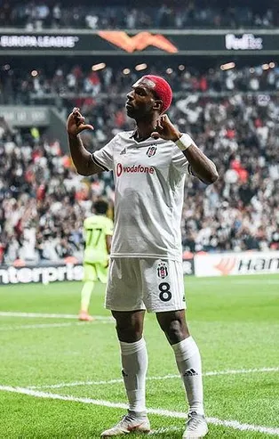 Ryan Babel resmen Fulham'da!