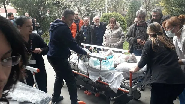 Son dakika: İzmir Tepecik Hastanesi'nde yangın!-4