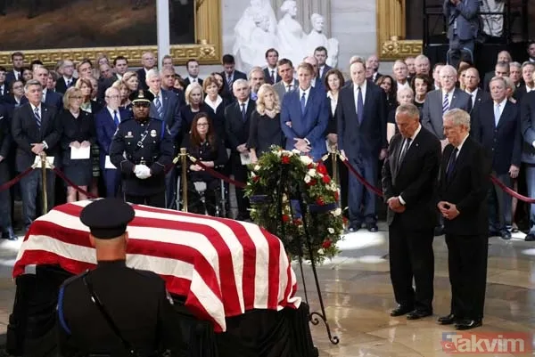 ABD'li Senatör McCain için Kongre'de tören düzenlendi - 28
