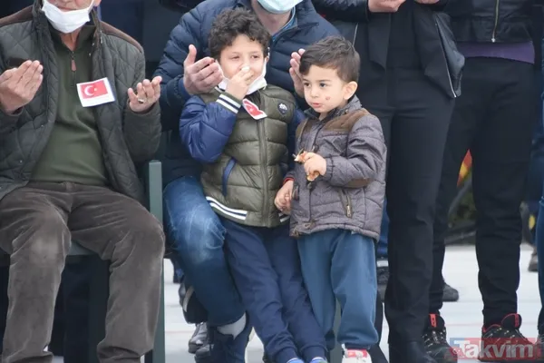 SON DAKİKA: Konya'da Türk Yıldızları'nın eğitim uçuşu sırasında şehit olan Hava Pilot Yüzbaşı Burak Gençcelep memleketi Trabzon'a uğurlandı - 3