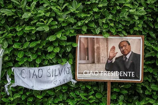 berlusconiye-veda-disisleri-bakani-hakan-fidan-ve-ak-parti-sozcusu-omer-celik-italyaya-gidiyor-1686723387959.jpeg Berlusconi'ye veda! Dışişleri Bakanı Hakan Fidan ve AK Parti Sözcüsü Ömer Çelik İtalya'ya gidiyor-6