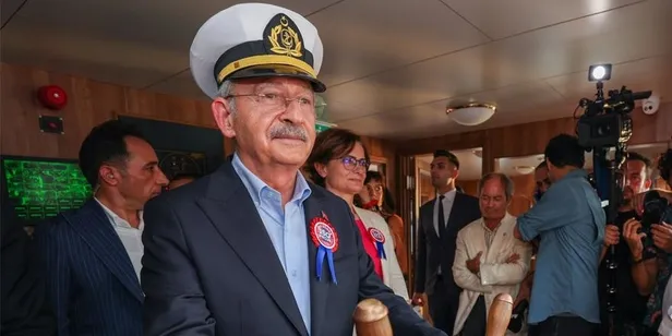 chpdeki-koltuk-savasi-acik-denizlere-sicradi-kilicdaroglundan-ayar-yiyen-imamoglu-urladan-milasa-uctu-abd-bayr-1688088964500.jpeg CHP'deki koltuk savaşı açık denizlere sıçradı! Kılıçdaroğlu'ndan ayar yiyen İmamoğlu Urla'dan Milas'a uçtu: ABD bayraklı yatta özel görüşme-3