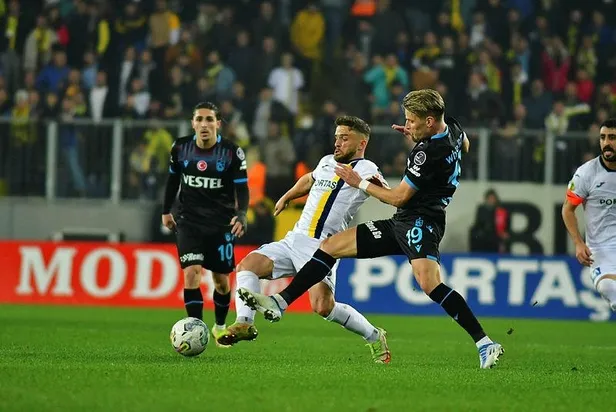 firtina-zirve-yarisinda-agir-yara-aldi-baskentteki-karsilasmada-ankaragucu-ve-trabzonspor-1-1-berabere-kaldi-1668193846393.jpeg Fırtına zirve yarışında ağır yara aldı! Başkent'teki karşılaşmada Ankaragücü ve Trabzonspor 1-1 berabere kaldı-5