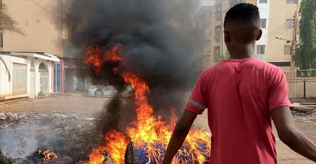 Sudan’da ordu darbe karşıtı göstericilere müdahale etti: Çok sayıda ölü var