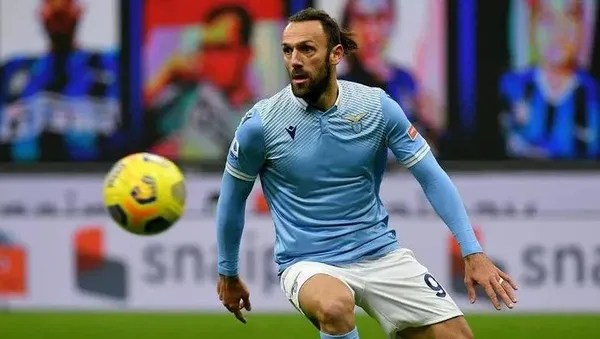 Lazio yönetimi geri adım attı! Vedat Muriç transfer olmak için artık Pereira'nın onayını bekliyor-5