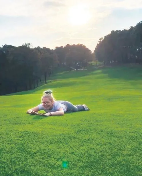 popun-genc-yildizi-aleyna-tilki-yine-sasirtti-orblar-beni-ziyarete-geldi-1572990482637.jpeg Popun genç yıldızı Aleyna Tilki yine şaşırttı! “Orblar beni ziyarete geldi”-1