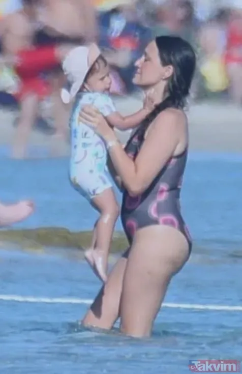 Barış Arduç'un eşi Gupse Özay babası ve kardeşiyle bir arada! Kimse birbirine benzetemedi - 23