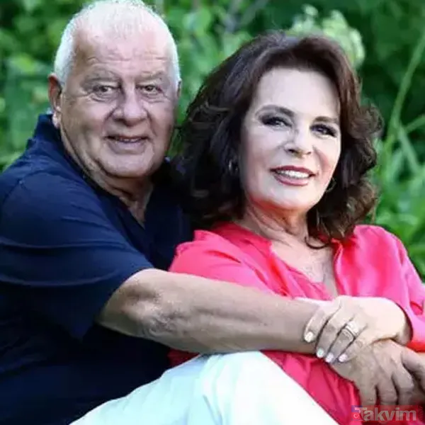 Hababam Sınıfı’nın Ahmet’i Ahmet Sezerel’in aynı yastığa baş koyduğu güzel eşi Zembilli’nin yıldızı çıktı! - 7