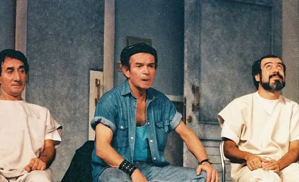 duayen-tiyatro-sanatcisi-bozkurt-kuruc-yasamini-yitirdi-kurtlar-vadisi-pusu-da-oynamisti-1642313898768.jpg Duayen tiyatro sanatçısı Bozkurt Kuruç yaşamını yitirdi! Kurtlar Vadisi Pusu da oynamıştı...-6