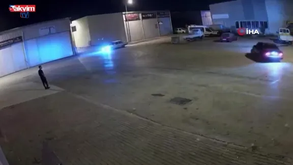 Antalya'da drift atan sürücü kamerada