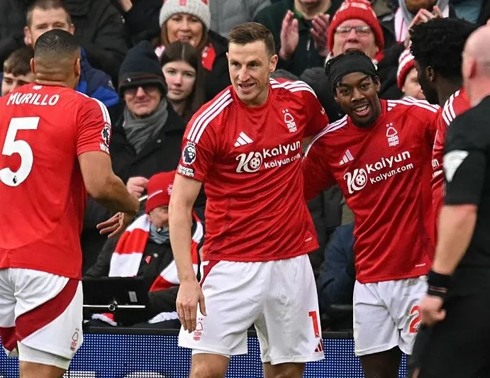 Nottingham Brighton’a gol yağdırdı