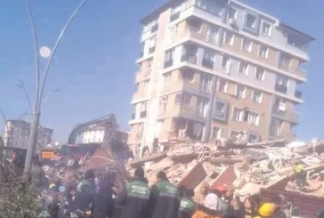 En acı 14 Şubat! Depremde hayatını kaybeden Bünyamin Kayacık'ın sevgilisine yaptırdığı hediye yüreklere işledi