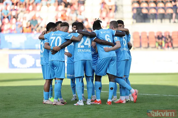 Trabzonspor Ruzomberok'u 2-0 ile devirdi! Maçtan kareler... - 10