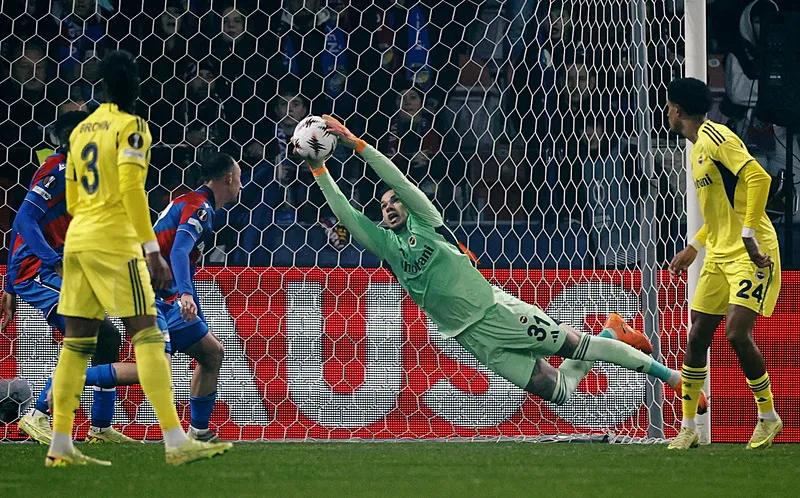 Kanarya'da tek hedef 3 puan! Fenerbahçe'nin Kayserispor maçı muhtemel 11'i - 3