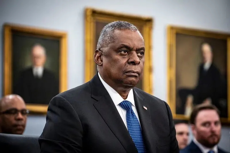 abd-savunma-bakani-lloyd-austinden-skandal-aciklama-israilin-gazzede-soykirim-sucu-islemedigini-savundu-1712697741291.jpeg ABD Savunma Bakanı Lloyd Austin'den skandal açıklama! İsrail'in Gazze'de soykırım suçu işlemediğini savundu-4