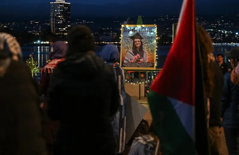 israil-askerlerince-sehit-edilmisti-aysenur-ezgi-eyginin-babasi-mehmet-suat-eygi-konustu-devletimizin-pesini-b-1726175710642.jpeg İsrail askerlerince şehit edilmişti! Ayşenur Ezgi Eygi'nin babası Mehmet Suat Eygi konuştu: ABD'de konu İsrail olunca geçiştiriliyor-6