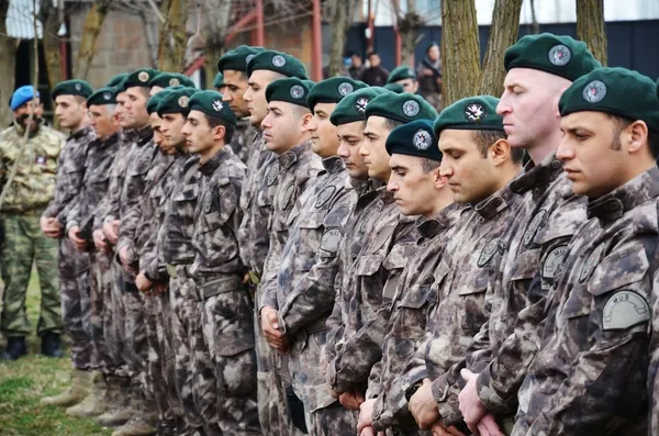 Özel harekat polisleri Afrin'e dualarla uğurlandı-11