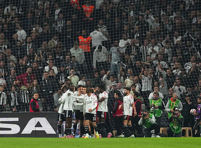 Spor yazarları Beşiktaş-Fenerbahçe maçını değerlendirdi - 18