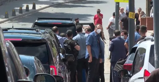 Erdoğan vatandaşlarla sohbet etti çocuklara oyuncak dağıttı