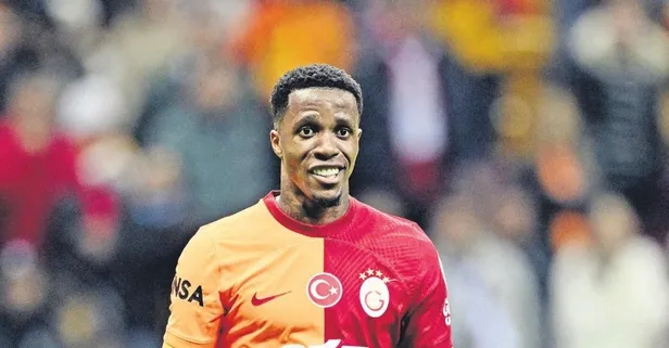 Wilfried Zaha 7. golünü attı! Asistle şimdiden 9 gole katkıda bulundu