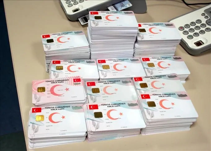 tc-kimlik-numaraniz-sizi-sizden-iyi-taniyor-11-haneli-her-bir-rakamin-ardindaki-gizem-cozuldu-1710496502500.jpg 11 Haneli Her Bir Rakamın Gizemi Çözüldü! T.C. Kimlik Numaranız Sizi Sizden Daha Tasvir Ediyor-4