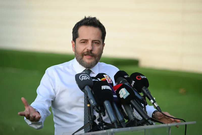 GALATASARAY HABERLERİ | Erden Timur'dan Zaha ve Ziyech itirafı! - 2