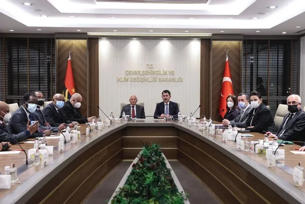 turkiye-ile-angola-arasinda-mutabakat-zapti-imzalandi-1646915711989.jpg Türkiye ile Angola arasında mutabakat zaptı imzalandı-1