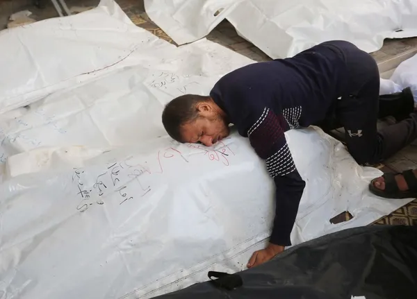 Katil İsrail'in avukatı ABD yeni oyun peşinde! Önce Gazze'deki olaylar diğer bölgelere yayılabilir dedi sonra amfibi gemisini Doğu Akdeniz'de ilerletti-11