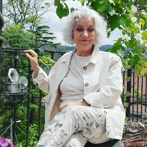 Derya Uluğ ile gündeme gelmişti! Aşkın Nur Yengi’nin ablası bakın kim çıktı! Meğer kendisinden önce Sezen Aksu ile... - 22