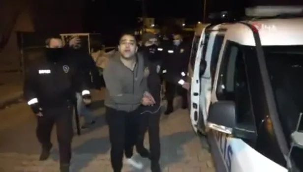 Adana'da ayrılma aşamasındaki kocası evi bastı! KADES’i kullanan kadının imdadına polis yetişti