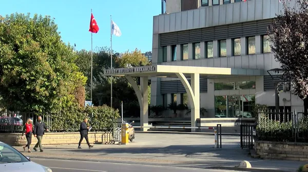 son-dakika-chpli-kadikoy-belediye-baskani-serdil-dara-odabasinin-makam-odasindaki-esyalar-haczedildi-1667463682721.jpg SON DAKİKA: CHP'li Kadıköy Belediye Başkanı Şerdil Dara Odabaşı'nın makam odasındaki eşyalar haczedildi-7