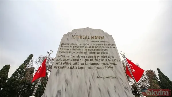 İstiklal Marşı 17 Şubat'ta dönemin gazetelerinde yayımlandı ve 12 Mart 1921'de Türkiye Büyük Millet Meclisi tarafından milli marş olarak kabul edildi. Ersoy...