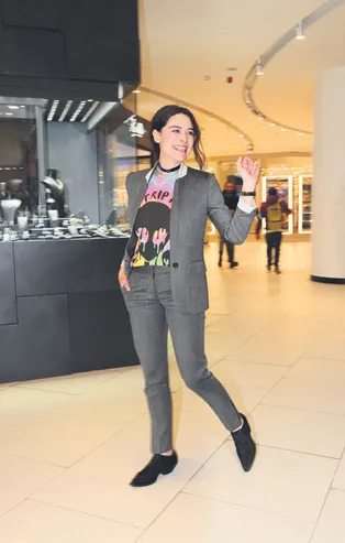 Belçim Bilgin 14 Şubat'ı oğlu Rodin'e ayırdı