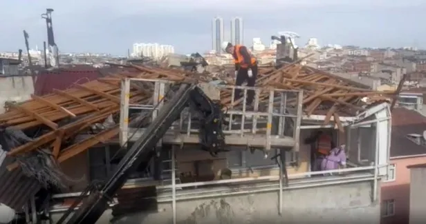 CHP'li İBB'de büyük skandal! AK Partili belediyelerin yönettiği ilçelerdeki çatı uçmalarına müdahale etmedi-5