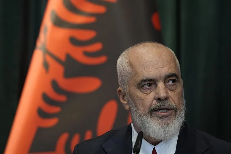 Başkan Erdoğan Osmanlı'nın göz bebeği Balkanlar'da! Arnavutluk'ta imzalar atıldı... Dünyaya İsrail uyarısı-6