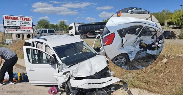 Bingöl’de feci kaza! İki otomobil çarpıştı: 3 yaralı