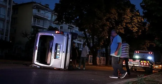 Kontrolden çıktı takla attı! Araçtaki hamurlar yola saçıldı