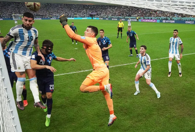 Kulübünden resmi açıklama! Livakovic Fenerbahçe'ye gelecek mi? - 12