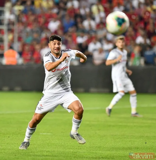 Beşiktaş Antep deplasmanında kayıp! 5 gol, 3 kırmızı kart... - 8