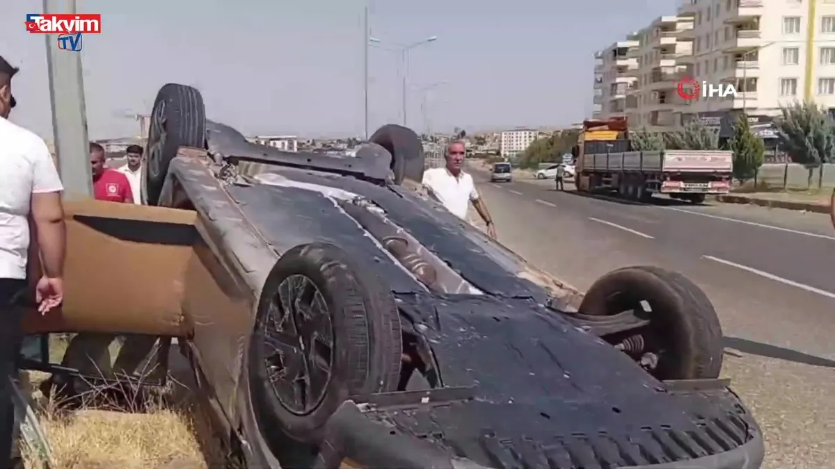 Otomobil ile pikap çarpıştı: 3 yaralı