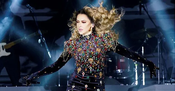 Hadise ve Boz, Türkiye'nin 100. Yıl kutlamalarında Amerika'daki Türklerle buluşacak!