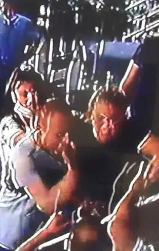 Son dakika: Esenyurt'ta bakkalda cinsel taciz iddiası ortalığı karıştırdı! Mahalleliden linç girişimi