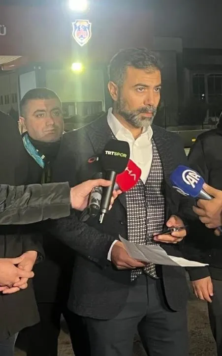 ankaragucu-baskani-faruk-kocadan-halil-umut-melere-yumruk-koca-tutuklandi-ifadesi-ortaya-cikti-1702398732557.jpeg Ankaragücü Başkanı Faruk Koca'dan Halil Umut Meler'e yumruk! Koca tutuklandı: İfadesi ortaya çıktı-11