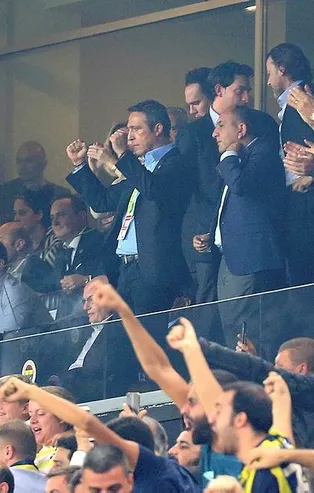 Ali Koç taraftarı fırçaladı! "İnsafsızsınız..."