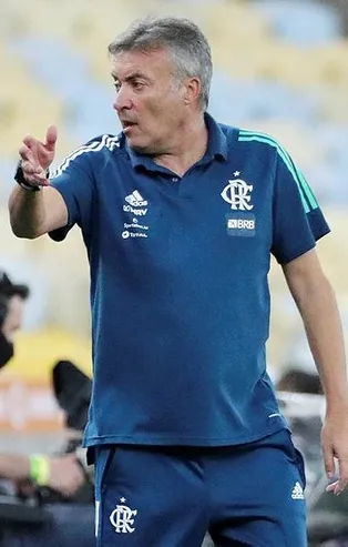 Fatih Terim'in ayrılışından sonra gelecek teknik hoca İspanyol çalıştırıcı Domenec Torrent oldu