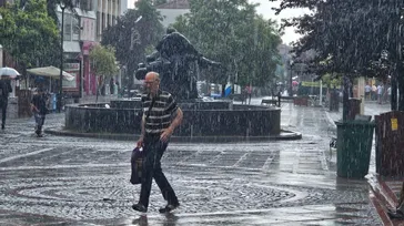 Meteoroloji uyardı: Sağanak yağış geliyor