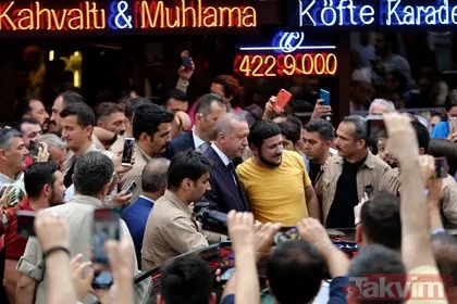 Başkan Erdoğan’a Çengelköy’de vatandaşlardan yoğun ilgi