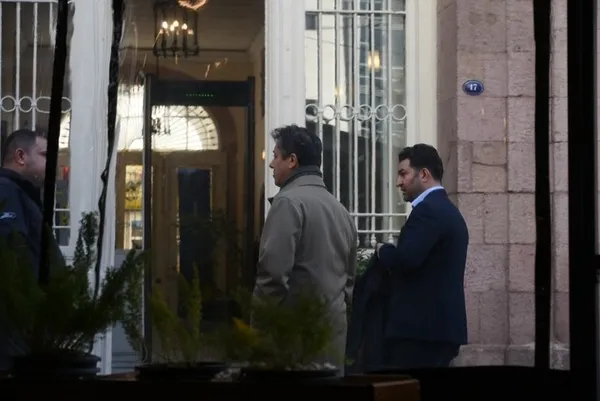 Tunç Soyer'in bitmek bilmeyen HDP aşkı: Makamda aleni görüşme-7