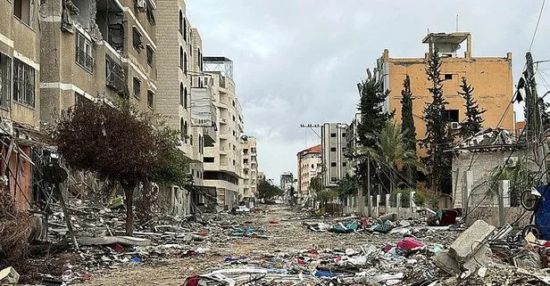 Katliamın ardından Gazze kentinin Tel al-Hawa Mahallesi harabeye döndü